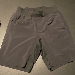 Black Large Lululemon Men’s shorts
